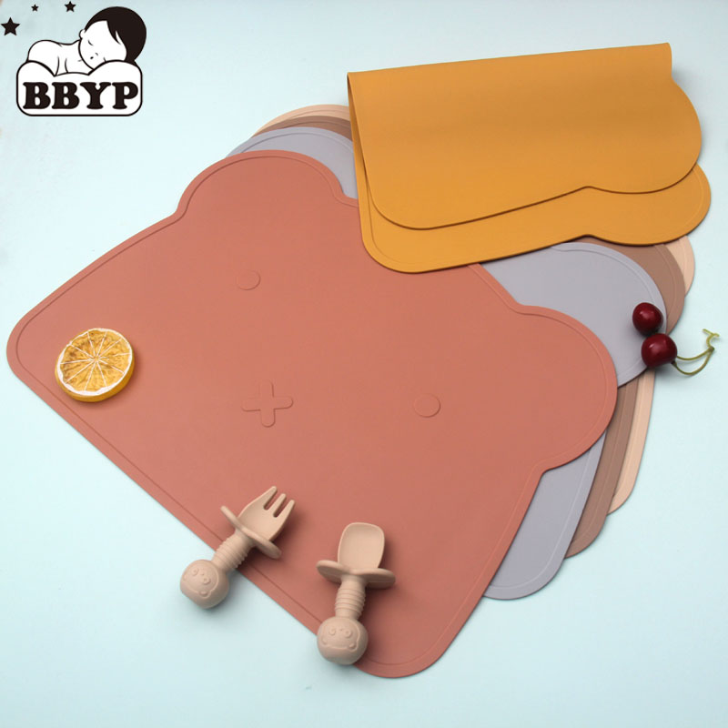 Silicone Cartoon Bear Placemat - đánh giá và giá Kitchen Gadgets Photo