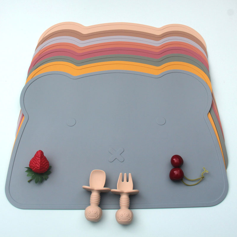 Silicone Cartoon Bear Placemat - đánh giá và giá Kitchen Gadgets Photo